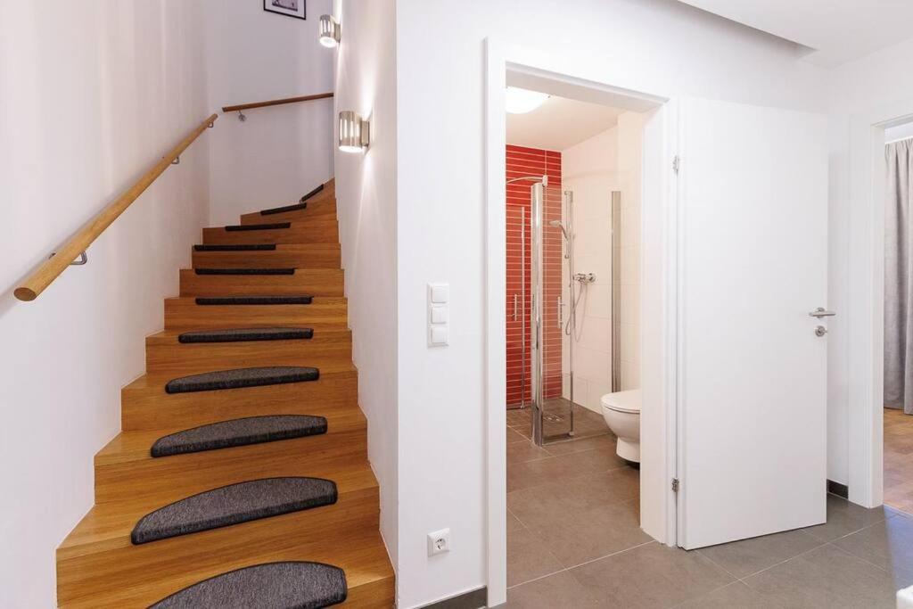 New! Amazing Spacious Schoenbrunn View * Wien